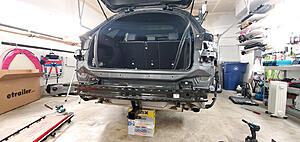 After market Trailer Hitch for GLC 300-photo20.jpg