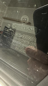 Advice needed: Acoustic glass replacement - New glass doesn't have "ACOUSTIC" label?-photo649.jpg