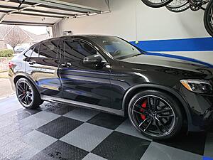 Black Badging-dtbkkyg.jpg