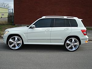 glk with a varity of aftermarket wheels-glk-exe-flair.jpg