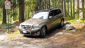 Post pictures of your GLK with Privacy Glass and tinted driver/passenger windows-glk.jpg