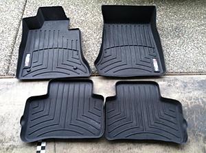 FS: WeatherTech FloorLiner 4 piece-photo.jpg