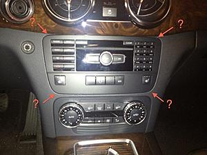 2013 GLK 350 Radio Removal-photo.jpg