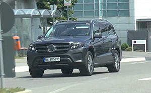 GLS Mid-Cycle Refresh-gls-1-walkoart-vorne-1.jpg