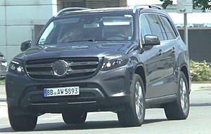 GLS Mid-Cycle Refresh-gls-1-walkoart-vorne-3.jpg