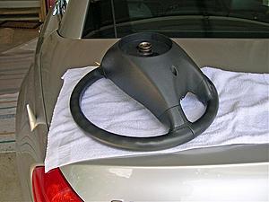 F/S OEM Steering Wheel - SL500 - Black-dscn1082_edited.jpg