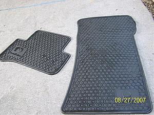 w203 floor mats-floormat-3.jpg
