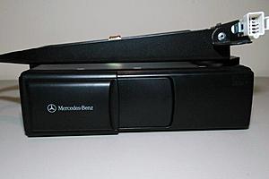 CD Changer from 2000 ML430-cd-front.jpg