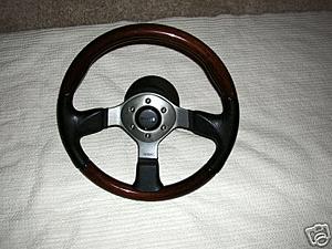 beautiful momo wood steering wheel for pre 1993 w124...-momo-wheel-4-.jpg