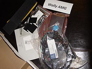 FS: Genuine Ipod Kit w204 C300 C350 GLK-012.jpg