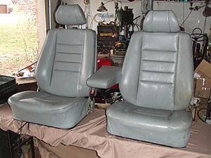 W126 Front Seats for Sale (560 SEC)-dscf5641.jpg