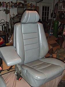W126 Front Seats for Sale (560 SEC)-dscf5630.jpg
