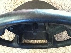 FS: Stock E55 Steering Wheel-img_0027.jpg