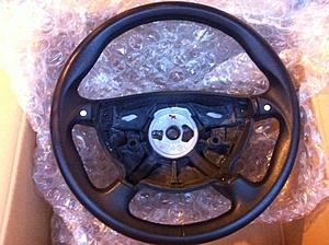 W211 E55 OEM Steering wheel-e55-steering.jpg
