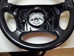 FS: AMG Steering Wheel &amp; steering wheel controls-2012-12-01-18.39.57.jpg