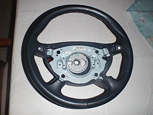 F/S: steering wheel oem 2005 e55-p3180824.jpg