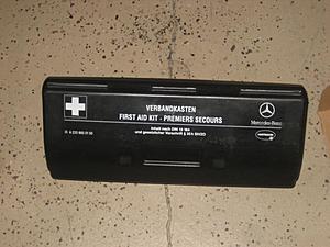 220 S class first aid kit-s-class-first-aid.jpg