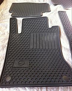 FS: Black w211 OEM All-Season Rubber Floor Mats --  shipped-mat-2.jpg