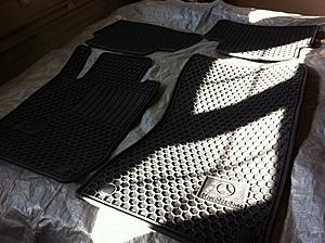FS: Black w211 OEM All-Season Rubber Floor Mats --  shipped-mat-4.jpg