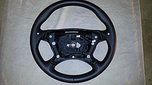 FS: as-new 2006 CLS55 steering Wheel *perfect cond*-w1.jpg