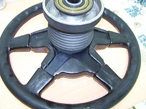 Used &quot;AMG Momo Steering wheel&quot;-picture-579.jpg