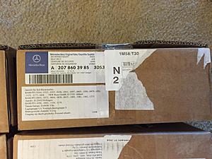 OEM C63 AMG Coupe - RED Seatbelts - Brand New-img_0199.jpg