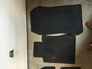 Winter Floor Mats-mb-w210-mats1.jpg
