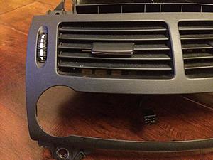 W211 06-09 Center Vent-ce36b3d2-0785-4ba3-b34d-a77390bf82d1.jpg