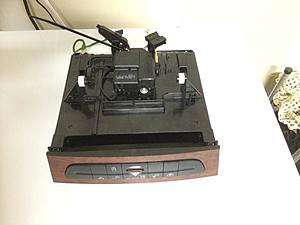 W211 CD Changer Tray + Controls-img_3350.jpg
