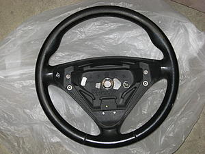 W203 (2005) Sport Steering Wheel - Needs cosmetic attention-img_5555.jpg