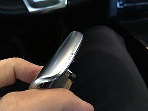 Steering wheel trim, non-AMG - used-h5j2ouim.jpg