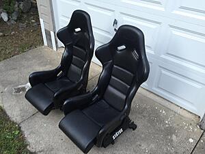 Status Racing Ring Bucket Seats in Carbon Fiber and Leather - Set of 2-ni0q0ss.jpg