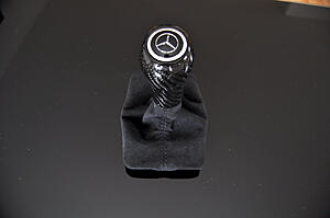 FS: OEM C63 Shift Knob with Alcatara and Carbon Fibre-zvxu0fa.jpg