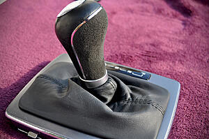 FS: CARLSSON Gear Shifter / Knob for W204 C-class and C63 AMG-hnzzzwj.jpg