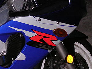 01 GSXR  1000 vs S 55-picture-105.jpg