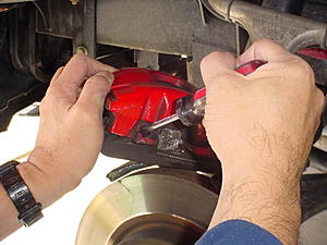 HELP - Can't Remove Rear Calipers on ML320-dsc02068.jpg