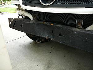 I just ran into a trailer hitch socket, what should I do?-p1030419.jpg