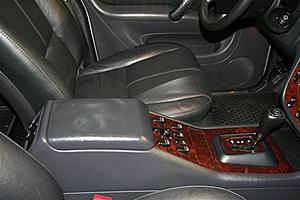 Center console armrest for 2000 ML320 wanted-img_0988-large-small-.jpg