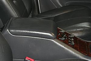 Center console armrest for 2000 ML320 wanted-img_0992-large-small-.jpg