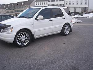 jenz benz LOWERED on 20's inside!!!!!-ml320001.jpg