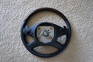 W164 ML Wood and Leather Steering Wheel for Sale-dsc00848.jpg