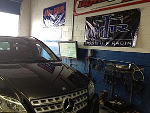 RennTech ecu upgrade/Dyno for the 2010 ML350-front-shot-ml-dyno.jpg