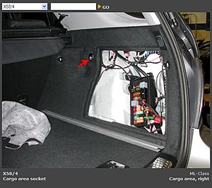 aux jack-interior-socket-rear.jpg