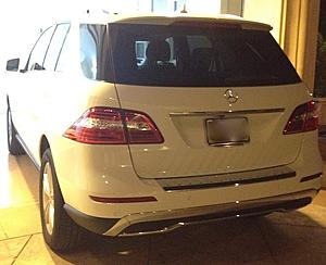 2012 Artic White ML350-car-2.jpg