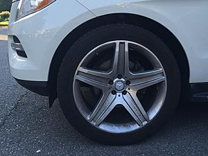 ML350 with MAN wheels!!!! 21&quot; AMG-img_3459-2-.jpg