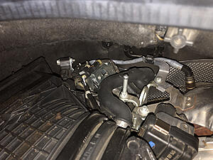 some oil in 2 spots, normal or problem?-photo866.jpg