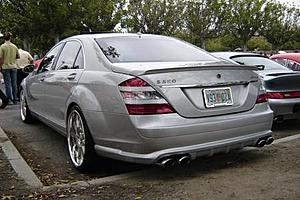 FS 2007-09 S550 W221 Carlsson Body kit/exhaust-s550carlsson221rear.jpg