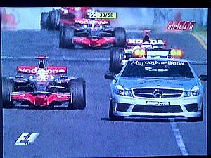 New SL63 chosen as F1 safety car-f1safety-2008mp4-sl.jpg