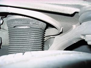 Airmatic Trouble, '02 S430-left_side_bellows.jpg