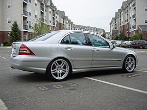 2005 C230 Sport Sedan 6sp manual only 13k miles-dsc01228.jpg